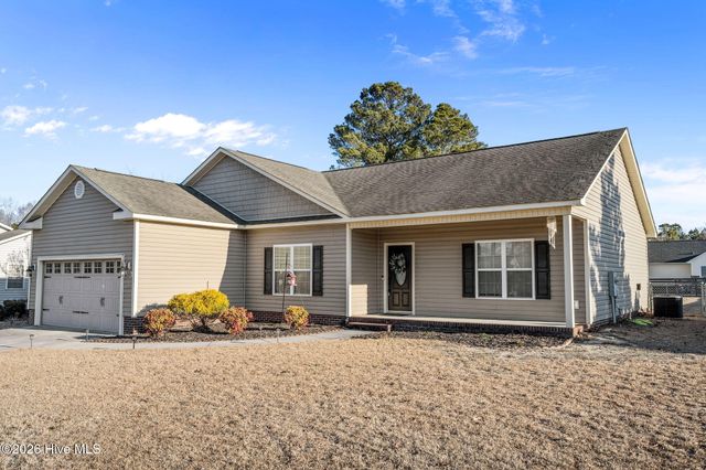 382 Bannermans Mill Road, Richlands, NC 28574