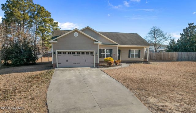 382 Bannermans Mill Road, Richlands, NC 28574