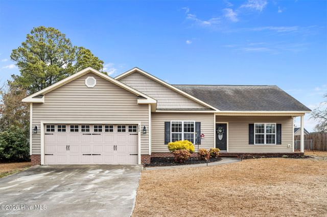 382 Bannermans Mill Road, Richlands, NC 28574