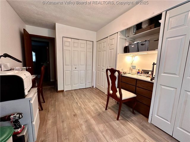 2719 Five Mile Road, Charleston, WV 25312