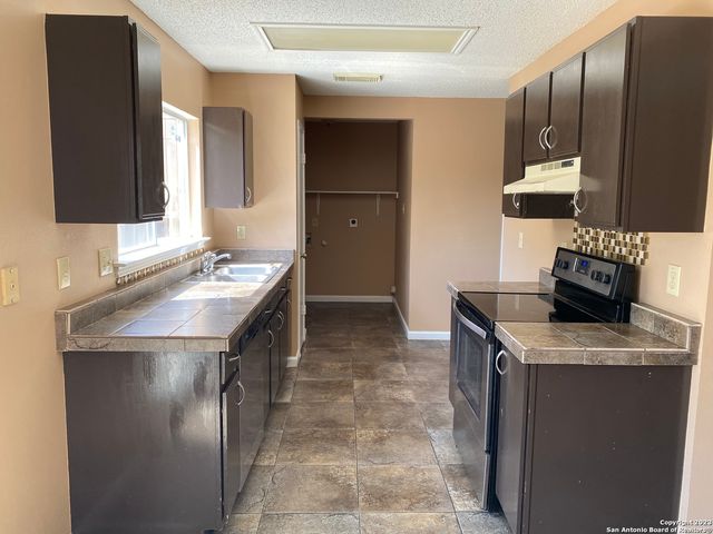 3643 CAMERON SPRINGS, San Antonio, TX 78244