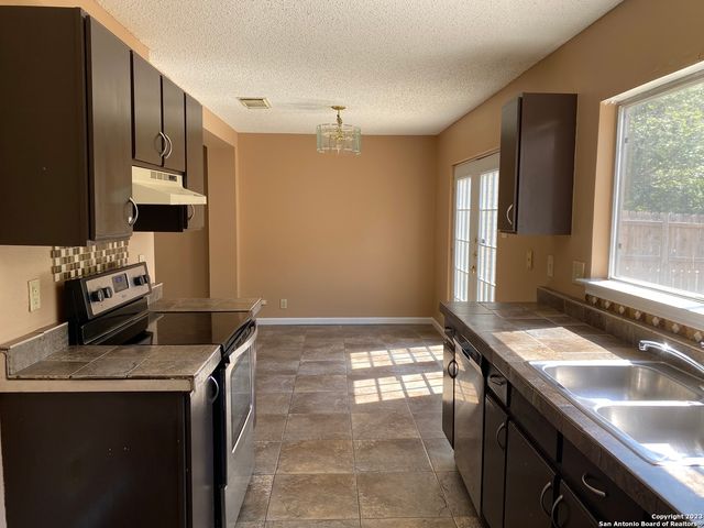 3643 CAMERON SPRINGS, San Antonio, TX 78244