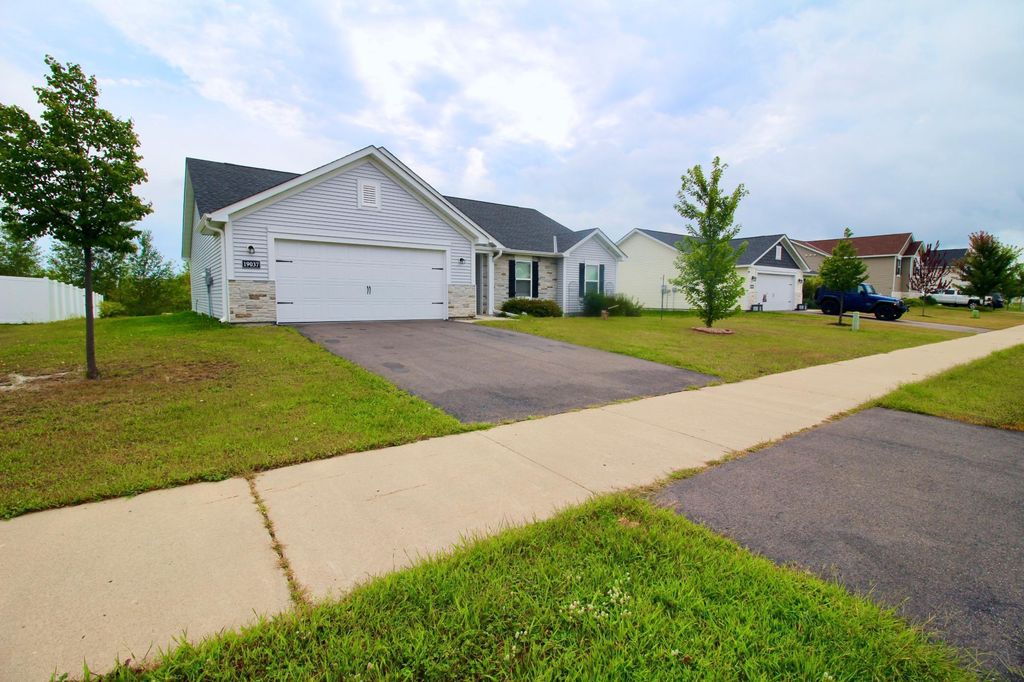 19037 Sanford Avenue, Big Lake, MN 55309