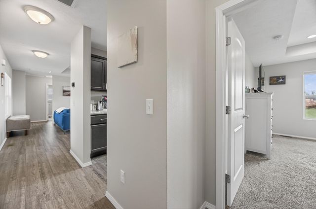 5004 W Skyler Drive, Springfield, MO 65802