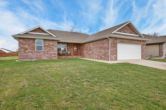 5004 W Skyler Drive, Springfield, MO 65802