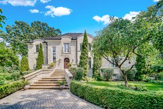 4377 Oak Creek Lane, Long Grove, IL 60047
