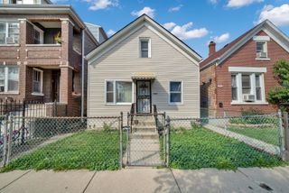 3028 S Millard Avenue, Chicago, IL 60623