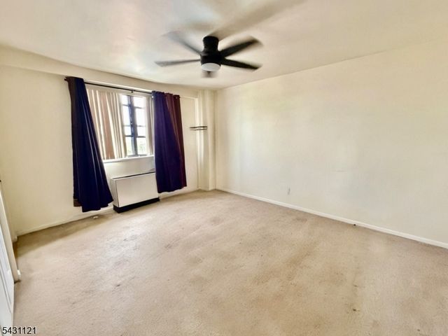 1225 Kennedy Blvd 7D, Bayonne City, NJ 07002