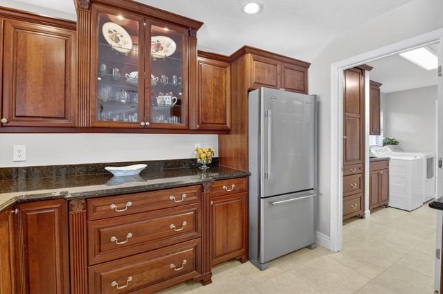 17401 Spring Tree Lane, Boca Raton, FL 33487