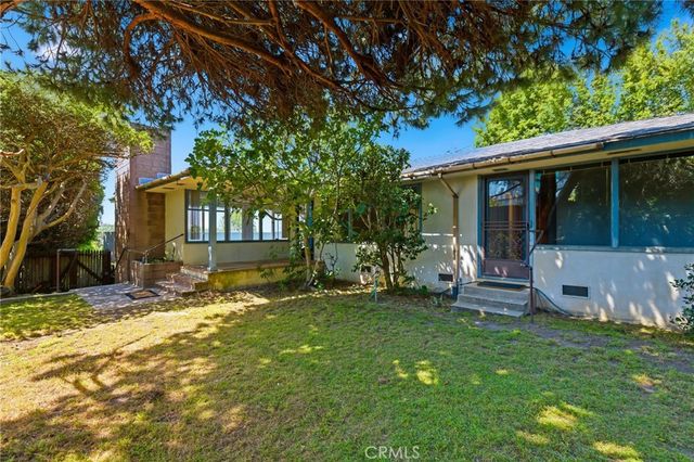649 Gould Terrace, Hermosa Beach, CA 90254