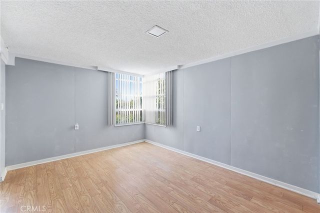 649 Gould Terrace, Hermosa Beach, CA 90254