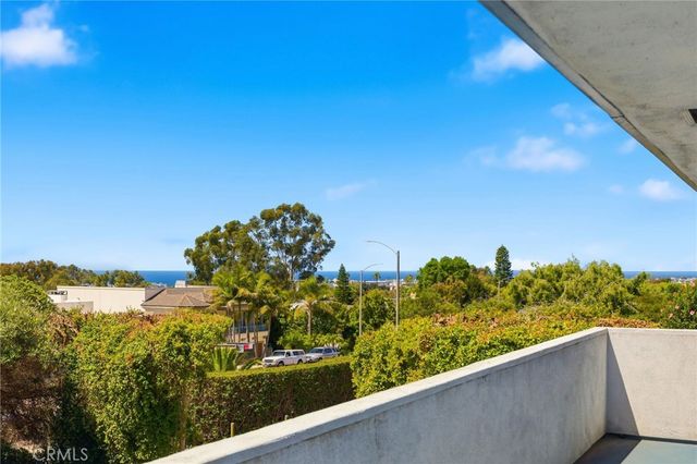 649 Gould Terrace, Hermosa Beach, CA 90254