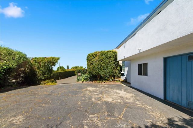 649 Gould Terrace, Hermosa Beach, CA 90254