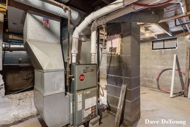 6503 Adams Street, Zeeland, MI 49464