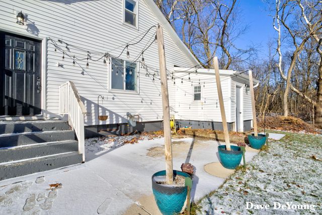 6503 Adams Street, Zeeland, MI 49464