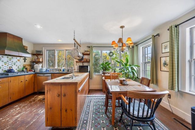 337 Middle Road, Brentwood, NH 03833