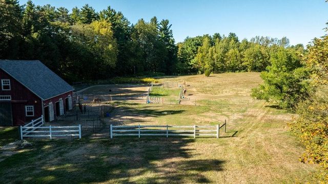 337 Middle Road, Brentwood, NH 03833