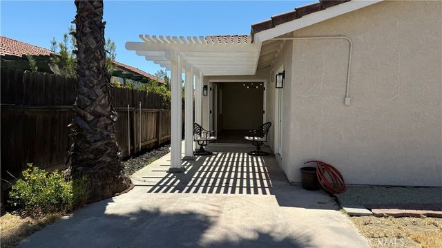 39233 Rising Hill, Temecula, CA 92591