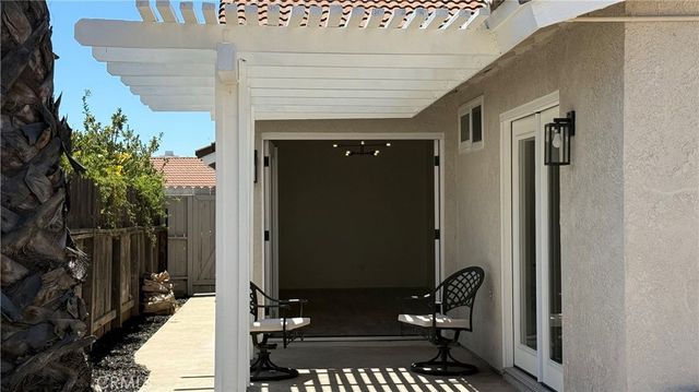 39233 Rising Hill, Temecula, CA 92591