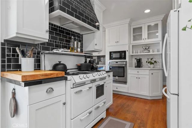 3442 N Studebaker, Long Beach, CA 90808