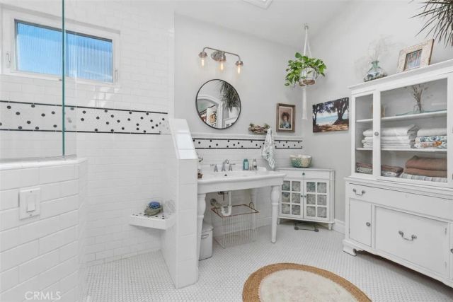 3442 N Studebaker, Long Beach, CA 90808