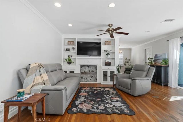 3442 N Studebaker, Long Beach, CA 90808