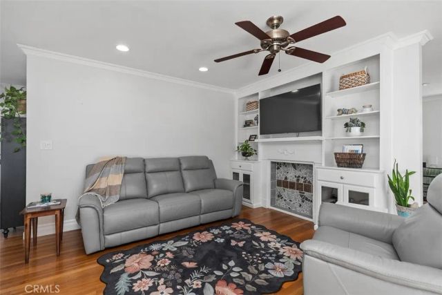 3442 N Studebaker, Long Beach, CA 90808