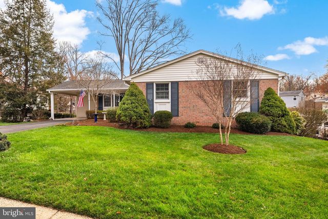 6964 CONSERVATION DR, Springfield, VA 22153