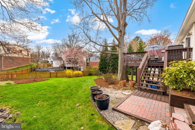 6964 CONSERVATION DR, Springfield, VA 22153