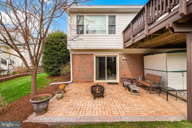 6964 CONSERVATION DR, Springfield, VA 22153