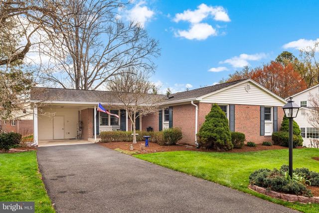 6964 CONSERVATION DR, Springfield, VA 22153