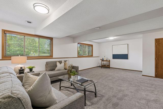 3301 154th Lane NW, Andover, MN 55304