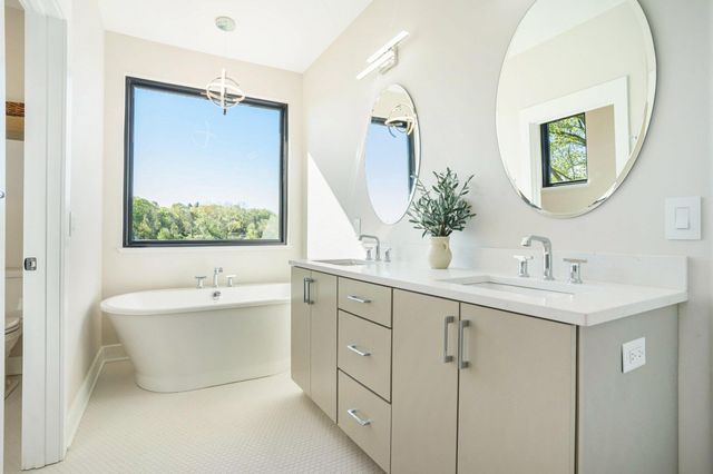 6788 120th Avenue, Ganges Twp, MI 49408