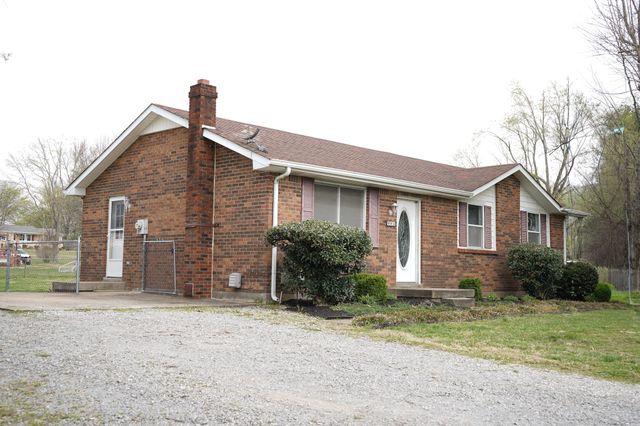 904 Hwy 52, E, Portland, TN 37148