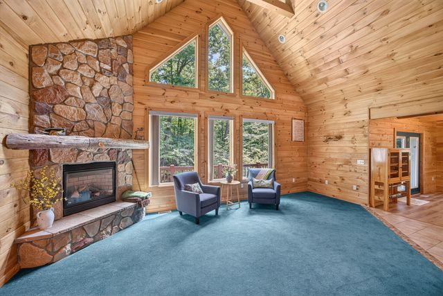 10231 Mountain View Trail, Austin Twp, MI 49346