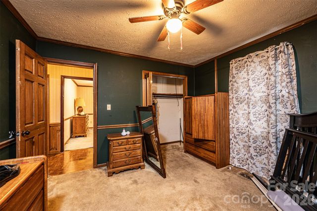 7141 Knobs Landing, Connelly Springs, NC 28612