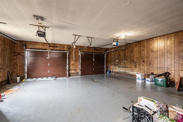 7141 Knobs Landing, Connelly Springs, NC 28612