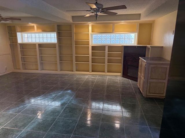 1717 E Crescent Dr, Odessa, TX 79761