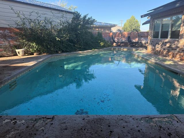 1717 E Crescent Dr, Odessa, TX 79761