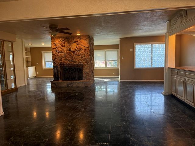 1717 E Crescent Dr, Odessa, TX 79761