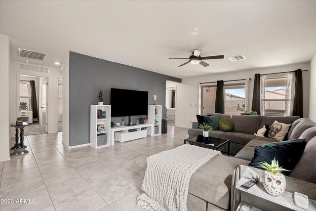 1442 W PINKLEY Avenue, Coolidge, AZ 85128