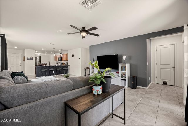 1442 W PINKLEY Avenue, Coolidge, AZ 85128