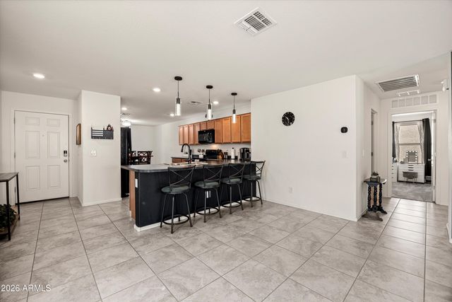 1442 W PINKLEY Avenue, Coolidge, AZ 85128