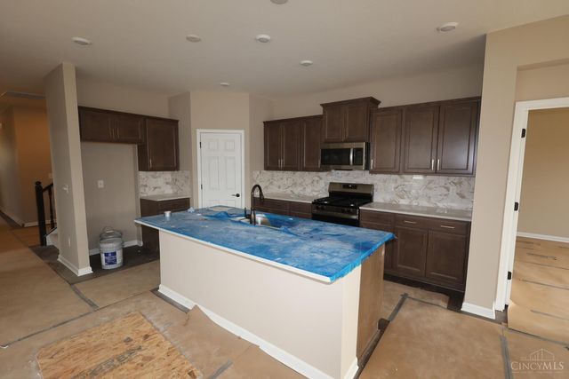 5592 Birch Court, Fairfield Twp, OH 45011