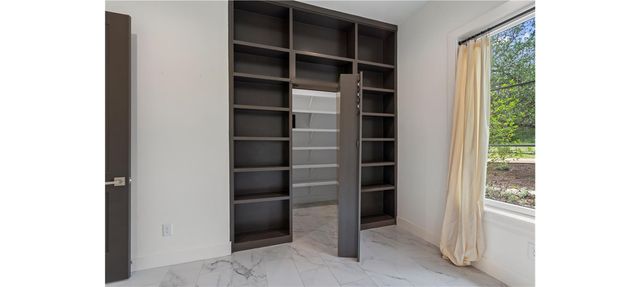 1805 Performer RD, Spicewood, TX 78669