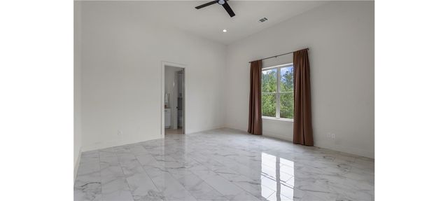 1805 Performer RD, Spicewood, TX 78669