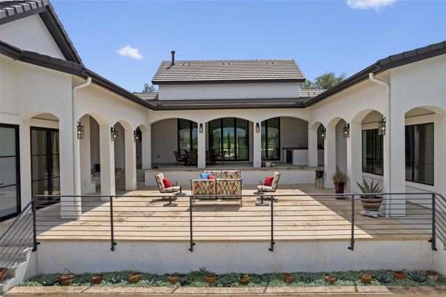 1805 Performer RD, Spicewood, TX 78669