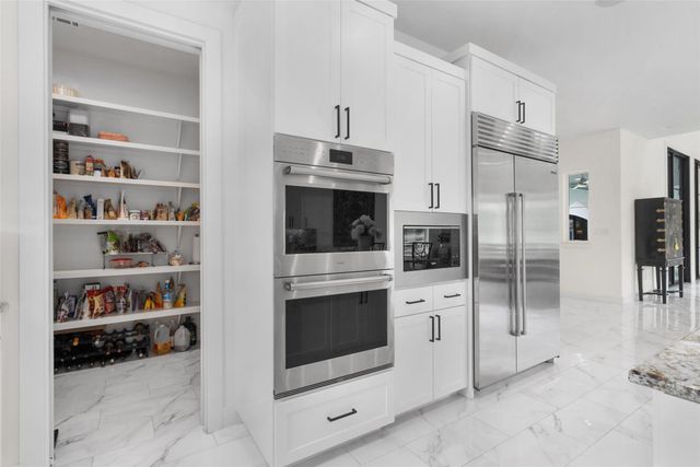 1805 Performer RD, Spicewood, TX 78669