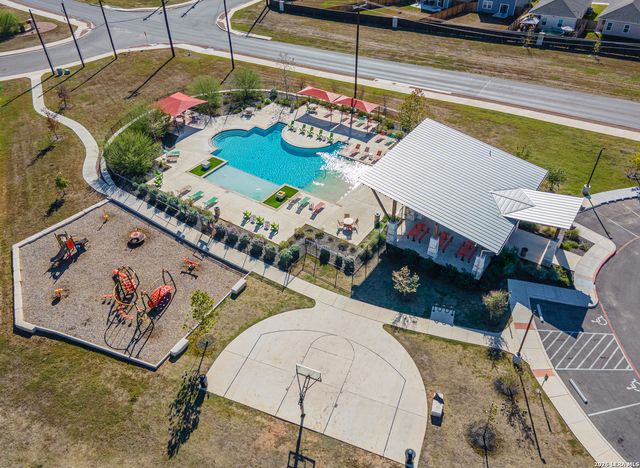 5639 PEARL MDW, Converse, TX 78109