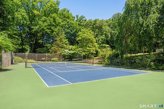 9 Fall Ridge Road, Weston, CT 00688